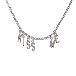 Затискач для сосків на ланцюжку Art of Sex - Nipple Сlamps Kiss Me - - фото №3