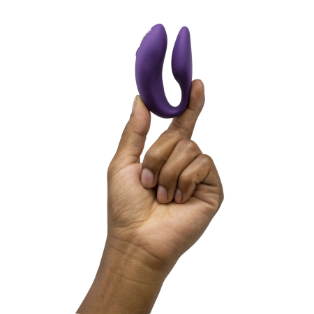 Смарт-вібратор для пар We-Vibe Chorus Purple, сенсорне керування вібраціями стисненням пульта - фото №13