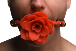 Силіконовий кляп з трояндою Master Series: Blossom Silicone Rose Gag – Red - - фото №9