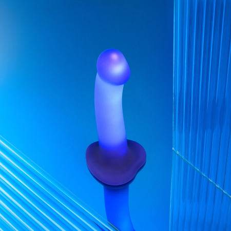Дилдо, що світиться Strap-On-Me Glow-LED Dildo Purple - M - фото №6