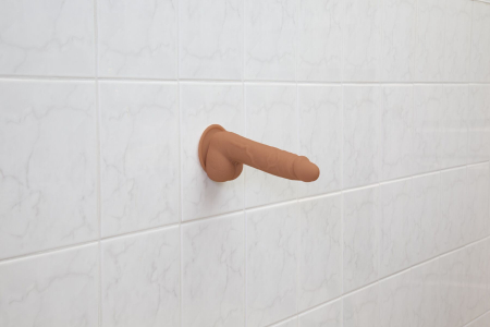 Фалоімітатор ADDICTION Steven 7.5" Silicone Dong Caramel, віброкуля в подарунок - фото №8